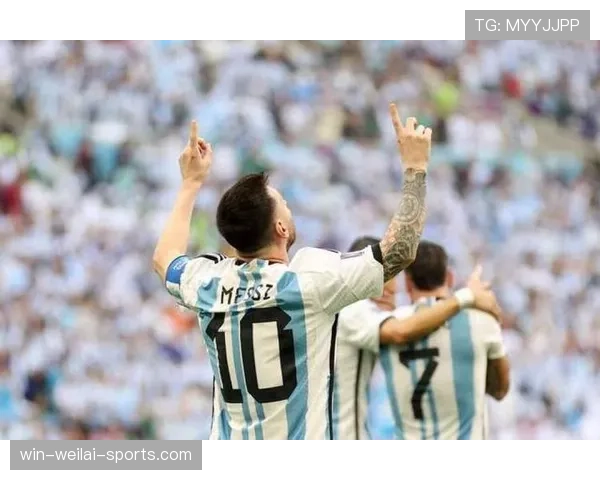 点球时门将提前离线，裁判如何判罚才合规？规则全解析